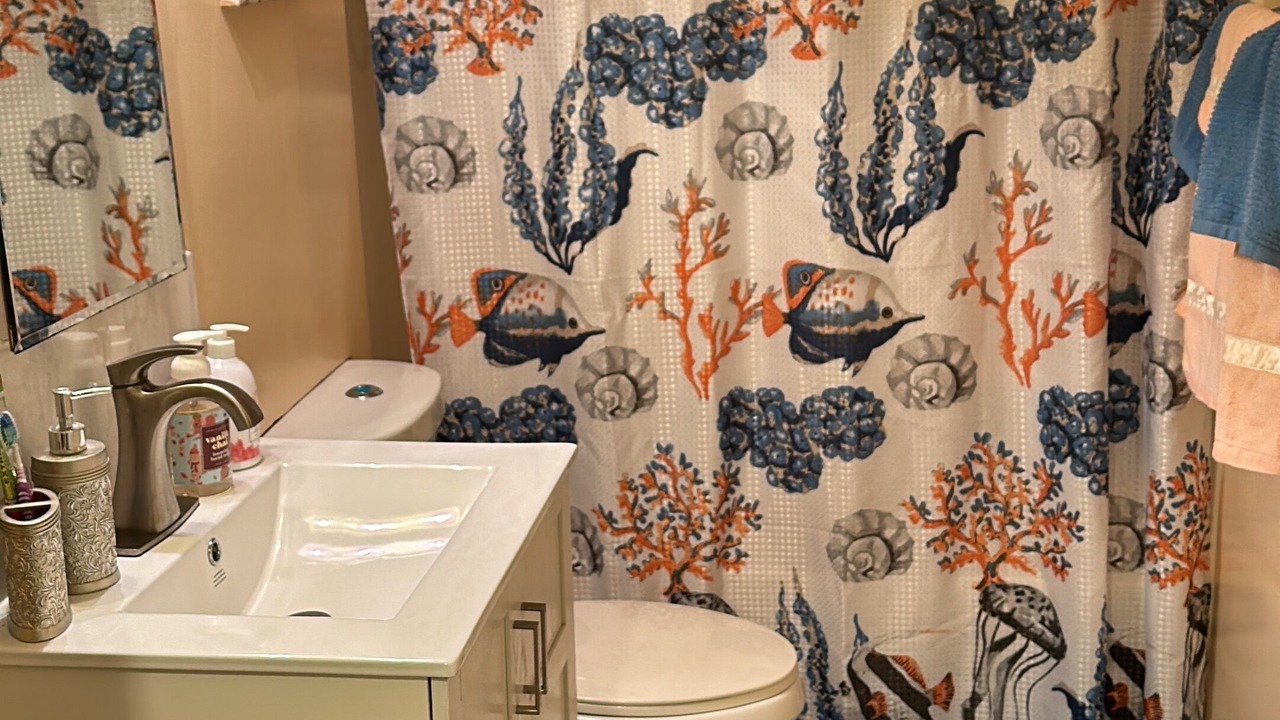 Photo of Bathroom in Lithonia