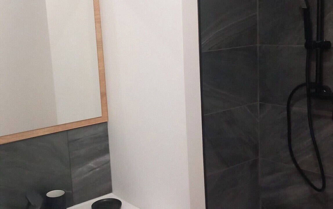 Photo of Bathroom in Bourg-de-Thizy