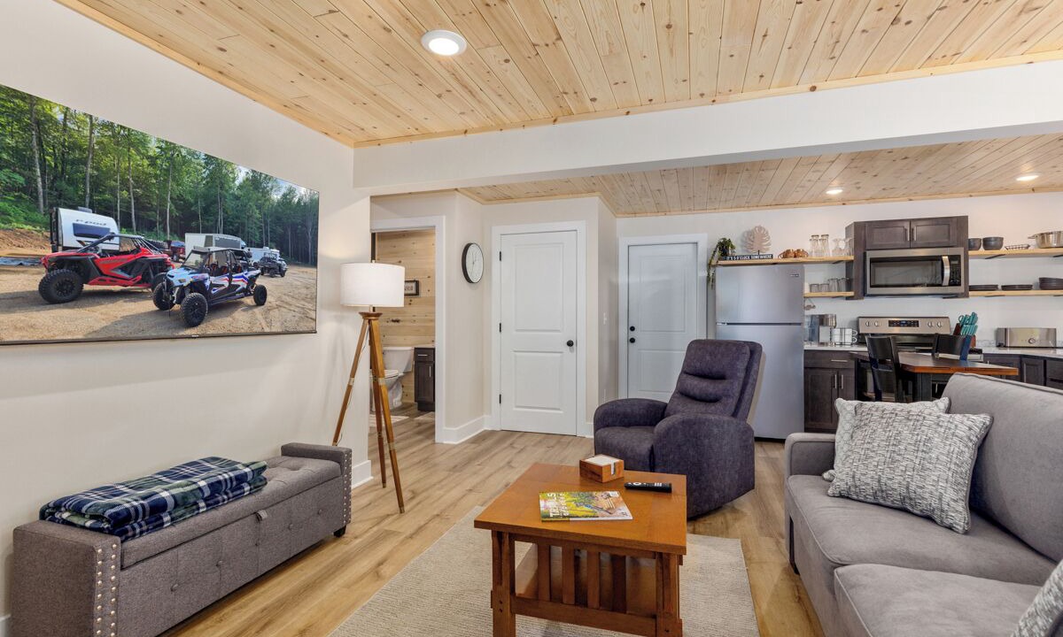 Photo of Bedroom in White Cloud