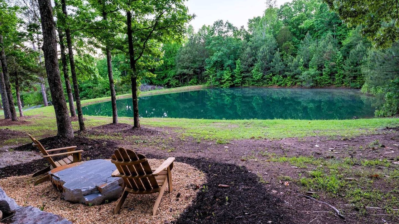 Photo of Others in Rosa