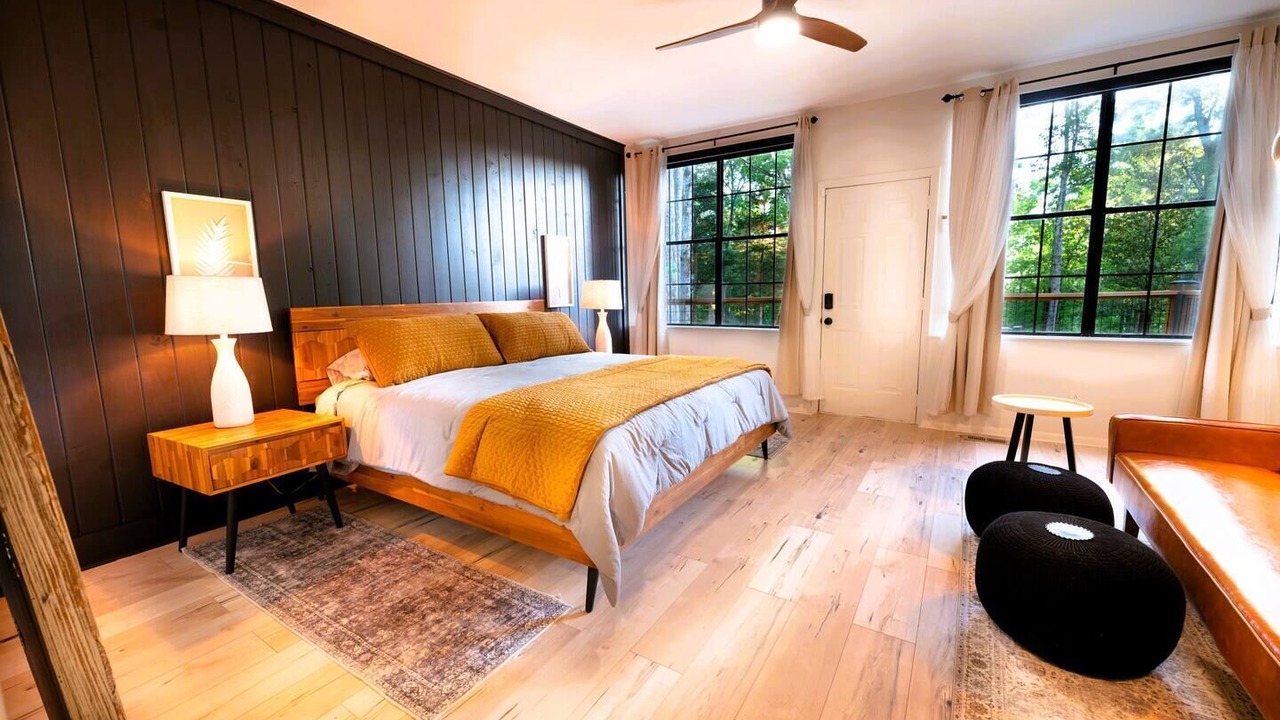 Photo of Others in Rosa