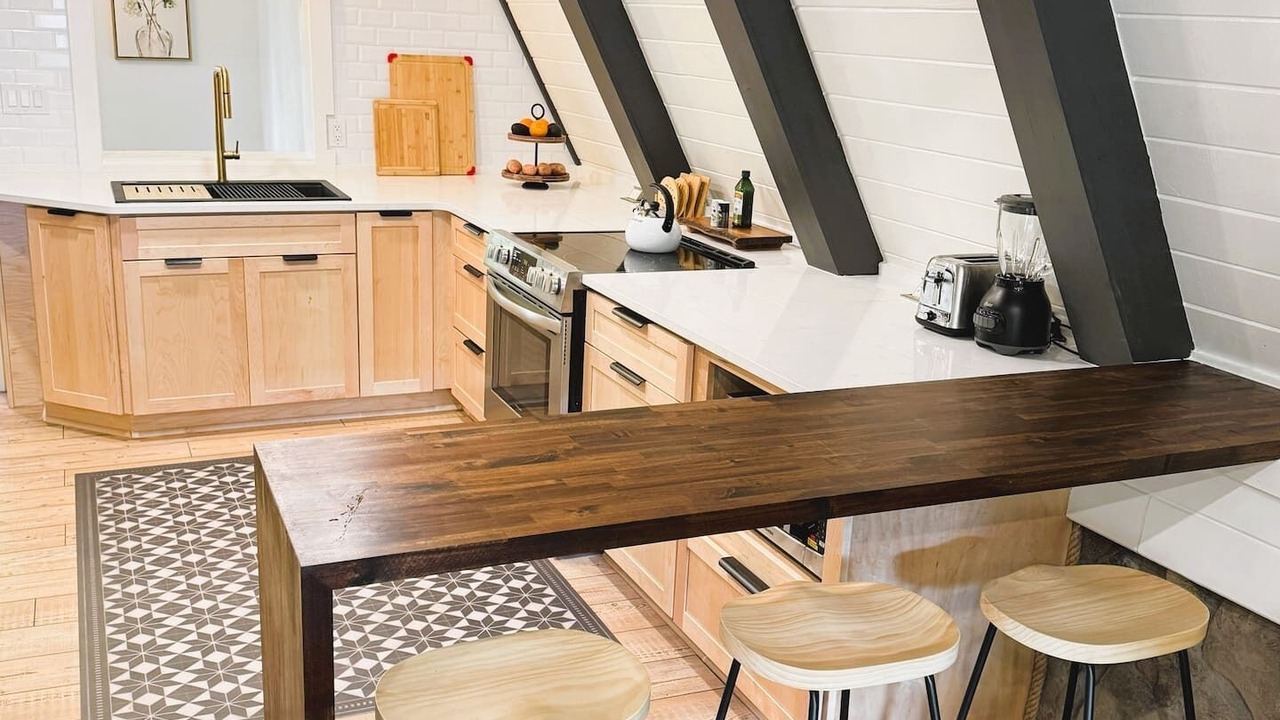 Photo of Others in Rosa