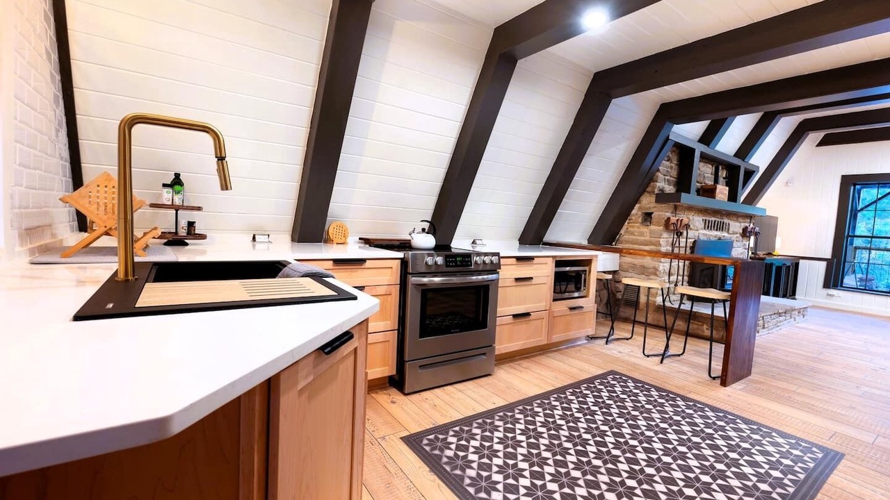 Photo of Others in Rosa