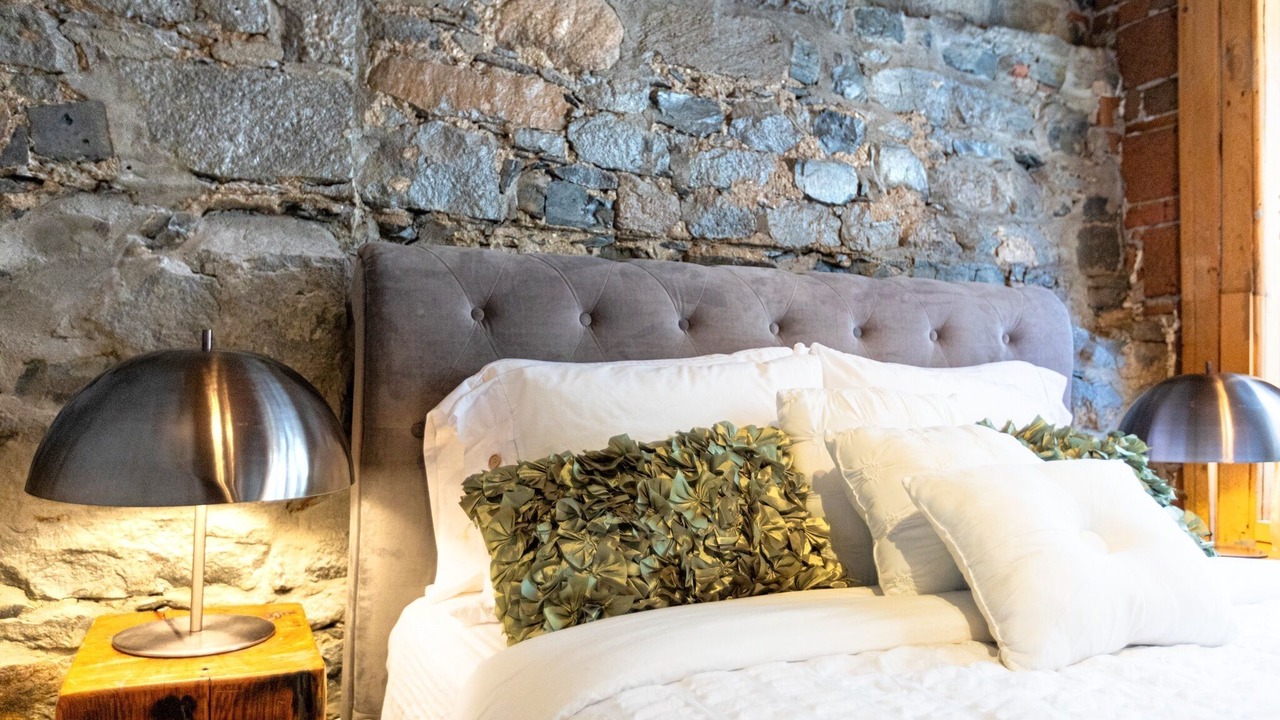 Photo of Bedroom in Old Montreal