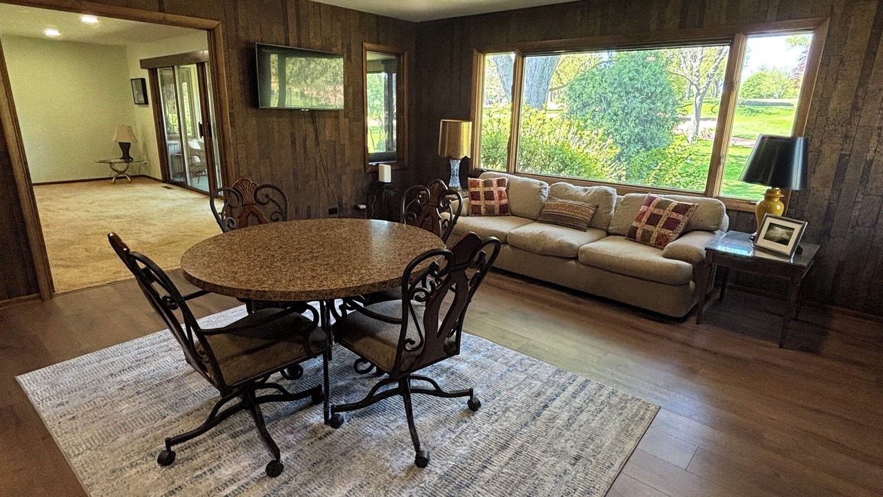 Photo of Others in McHenry