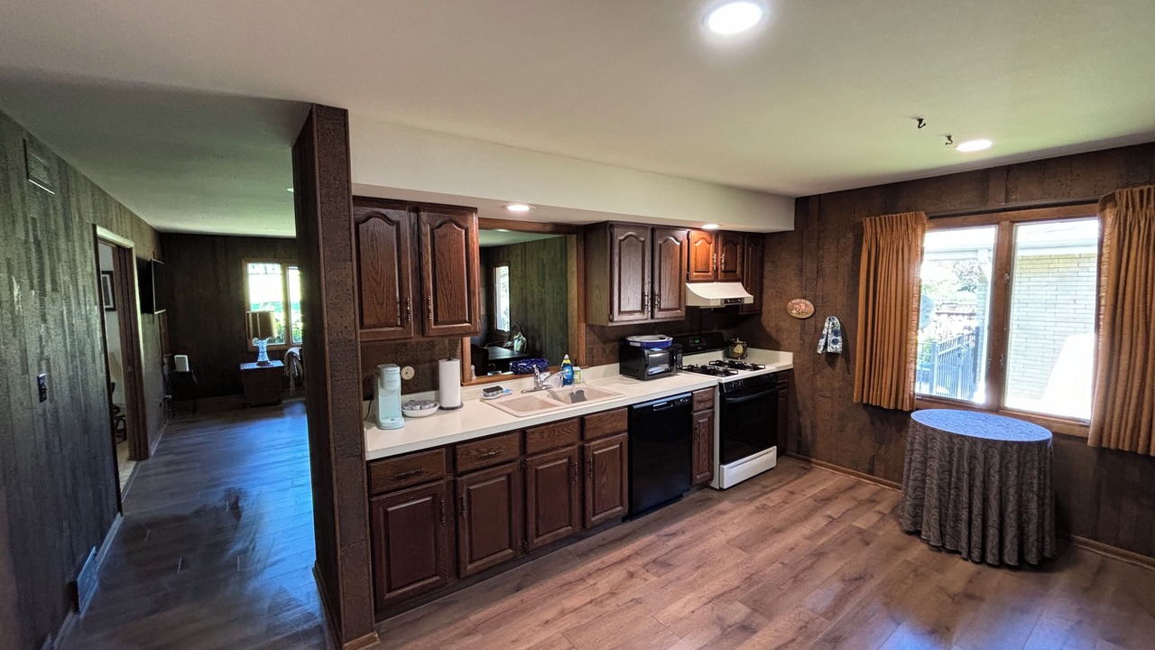 Photo of Kitchen in McHenry