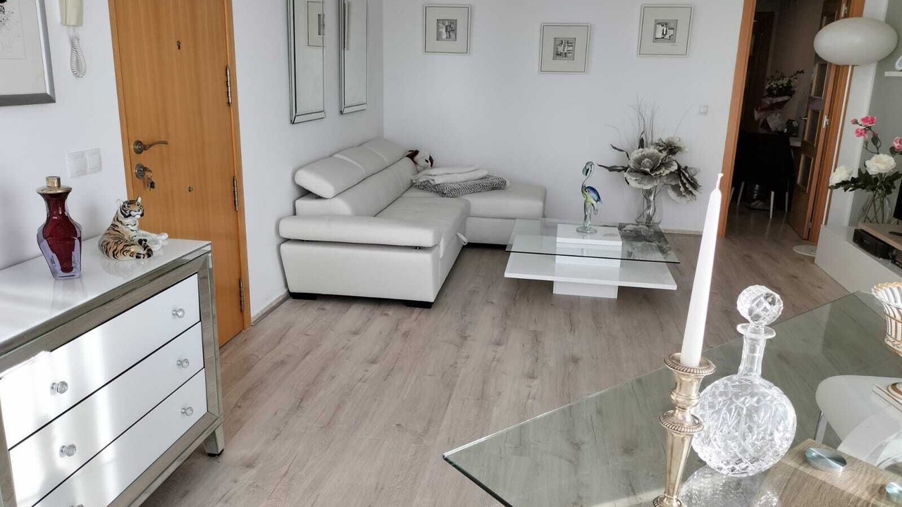 Photo of Livingroom in Miramar
