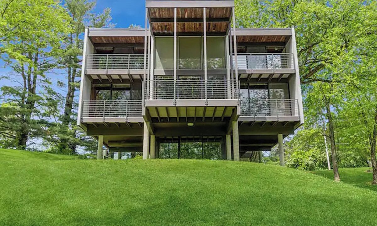 Photo of Outdoor in Lincoln