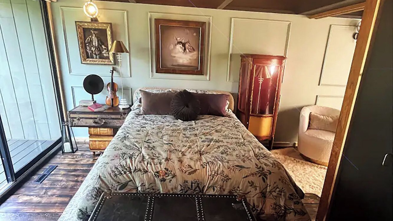 Photo of Bedroom in Lincoln