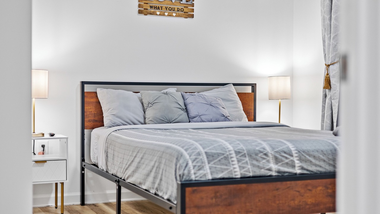 Photo of Bedroom in Stone Mountain