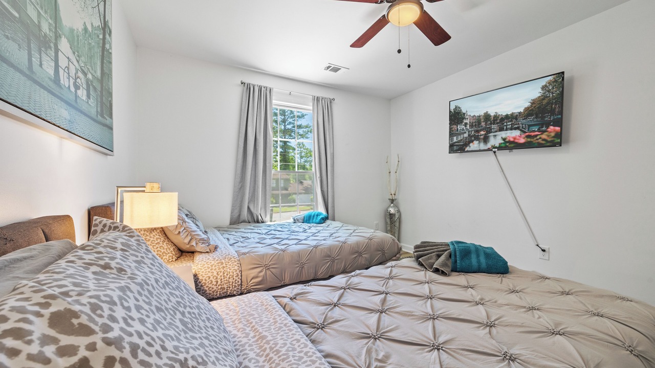 Photo of Bedroom in Stone Mountain