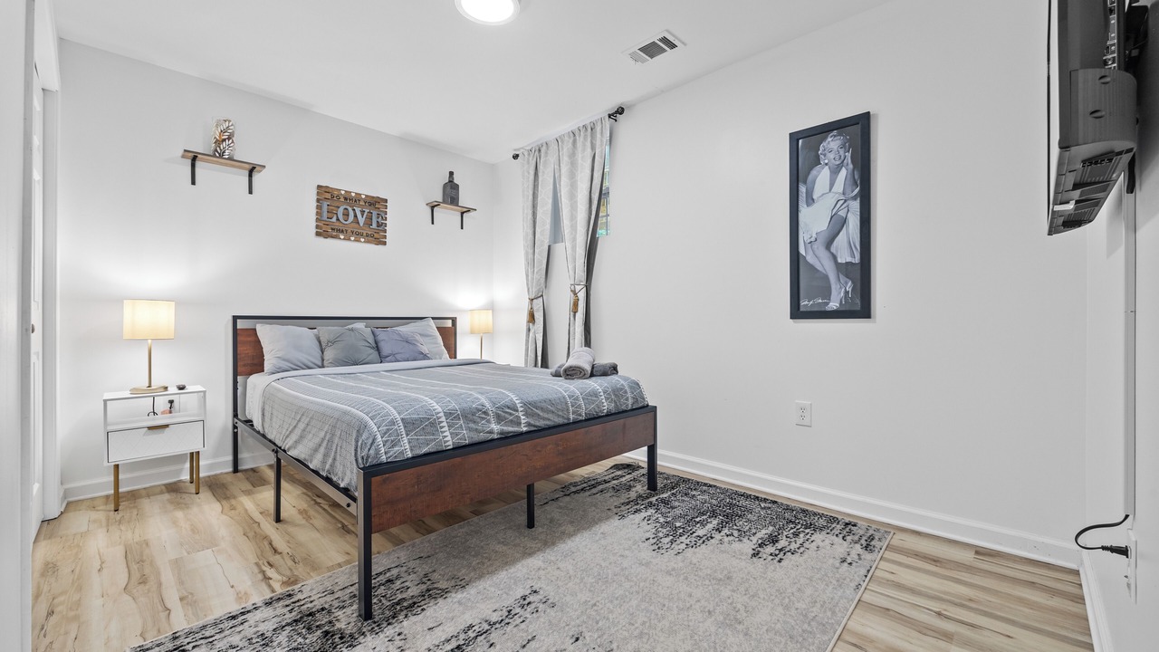 Photo of Bedroom in Stone Mountain