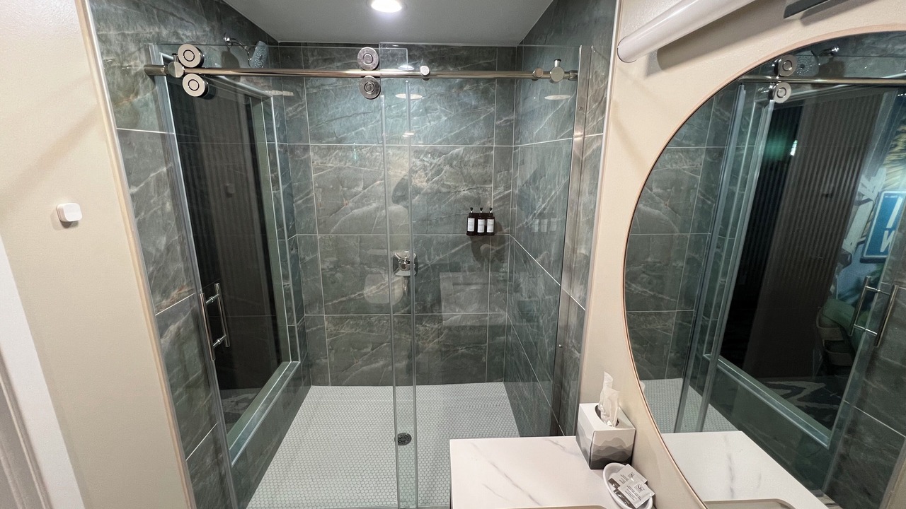 Photo of Bathroom in Hannibal