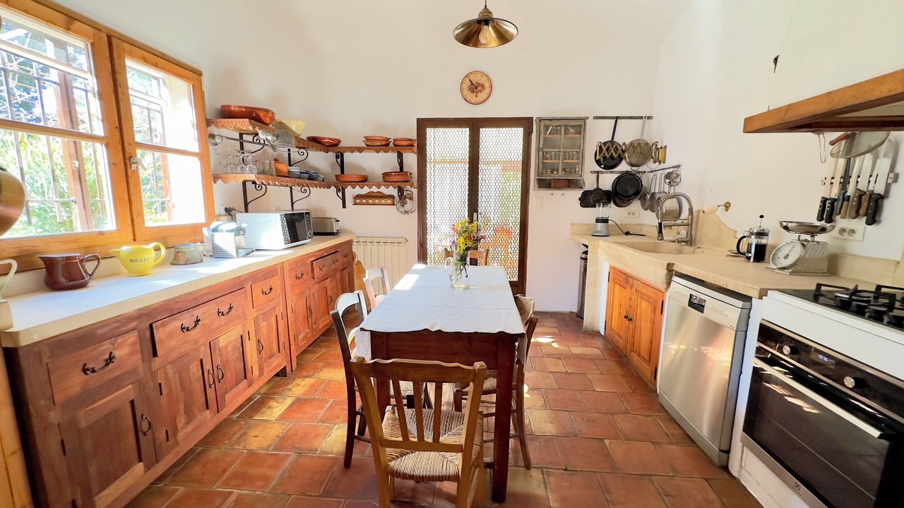 Photo of Kitchen in Villeneuve-les-Avignon