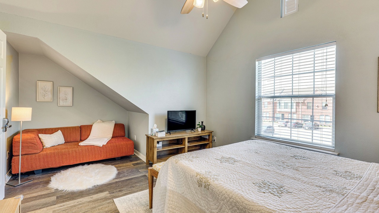 Photo of Bedroom in College Station