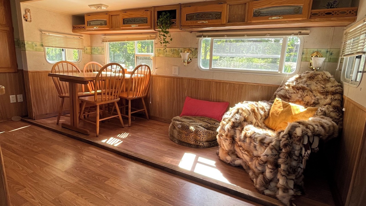 Photo of Livingroom in Bakersfield