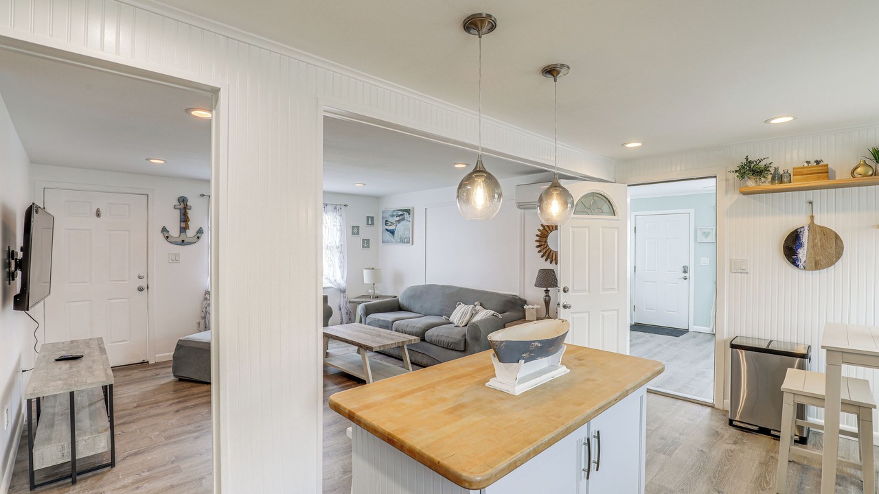 Photo of Others in Salisbury