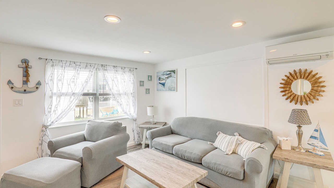 Photo of Livingroom in Salisbury