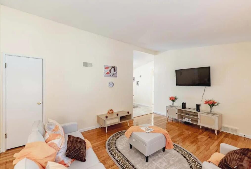 Photo of Livingroom in Florissant