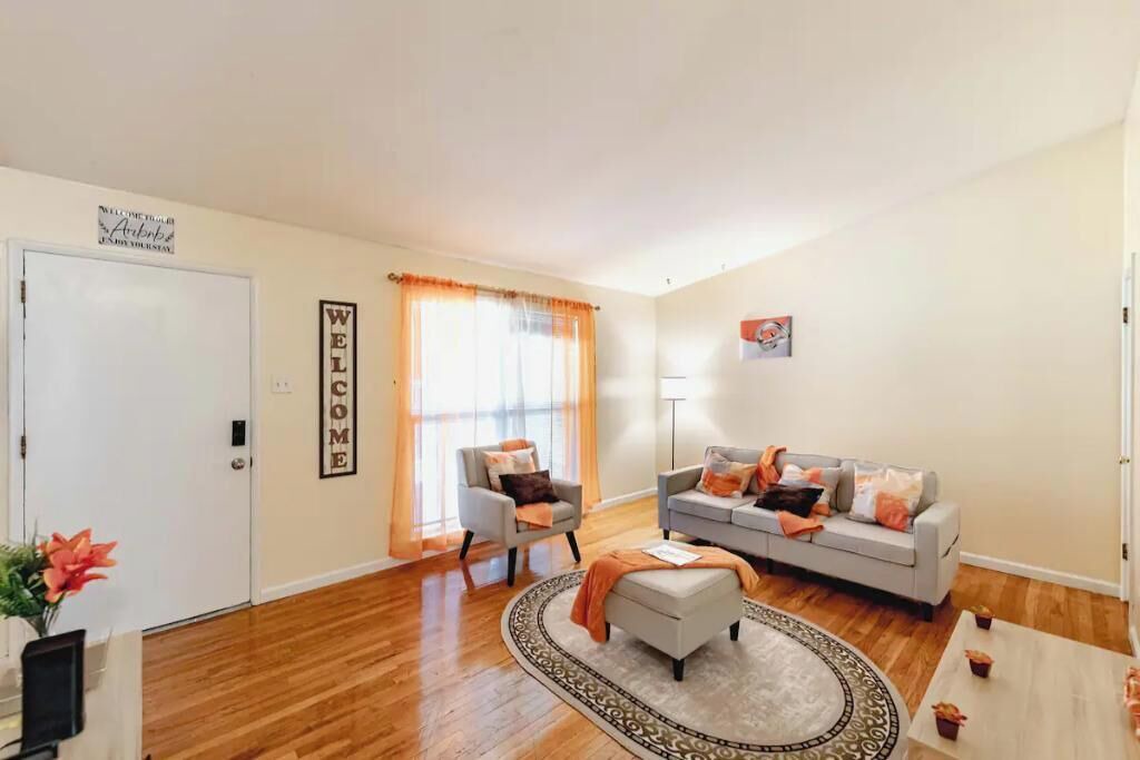 Photo of Livingroom in Florissant