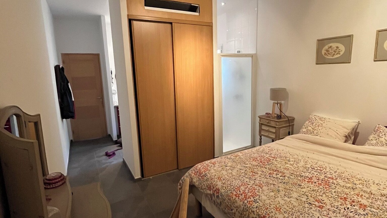 Photo of Bedroom in Oms