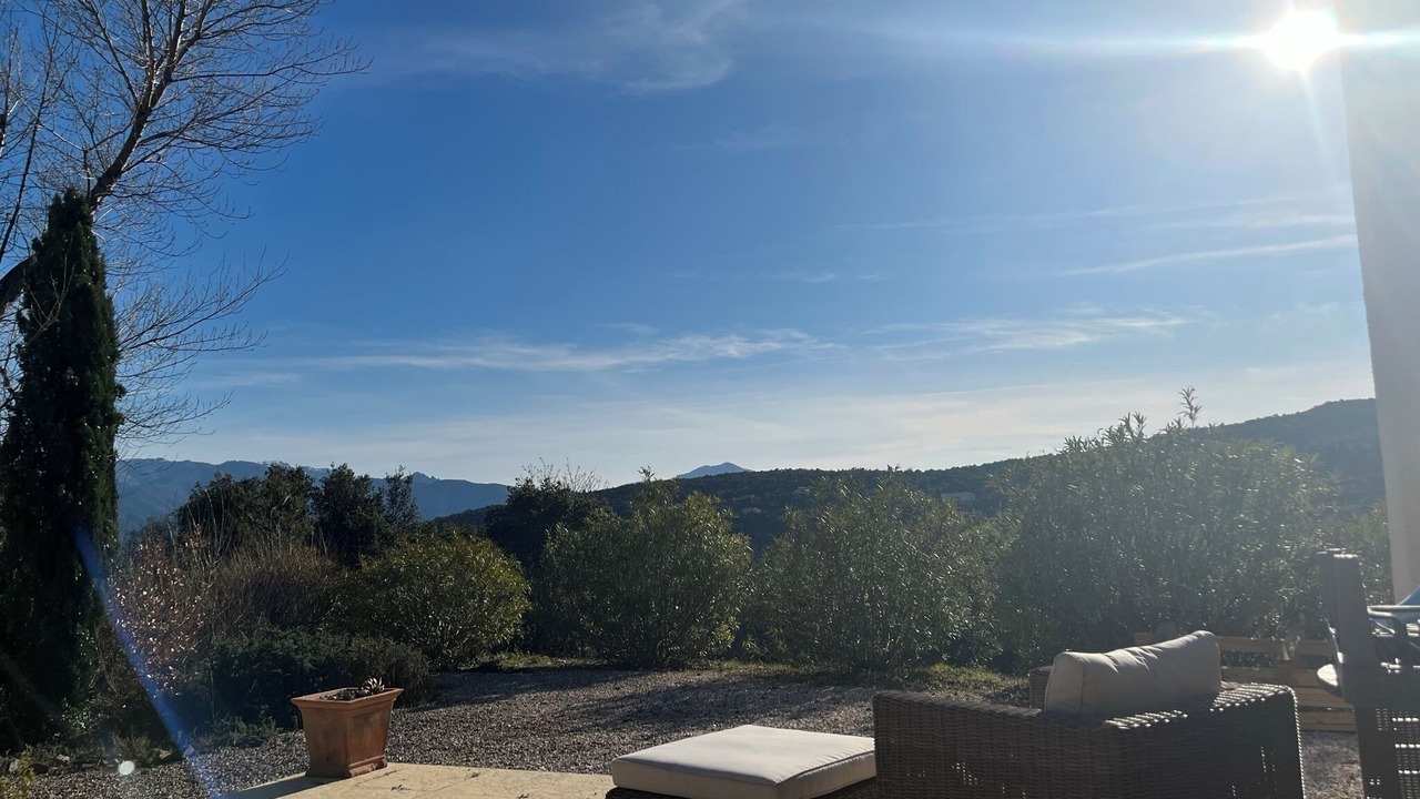 Photo of Patio Balcony in Oms
