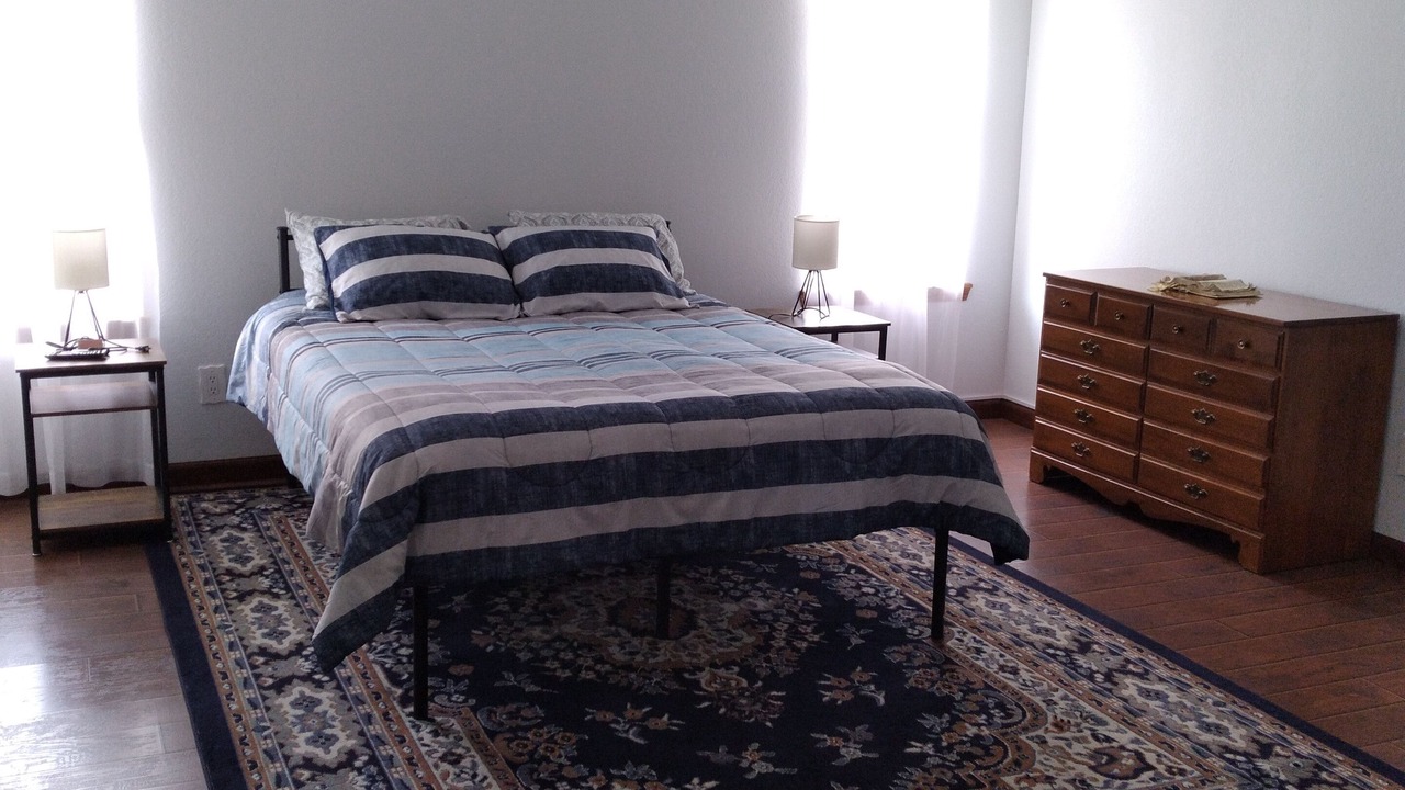 Photo of Bedroom in Roswell