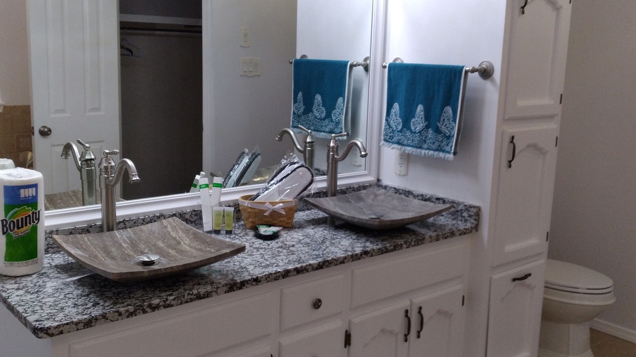 Photo of Bathroom in Roswell
