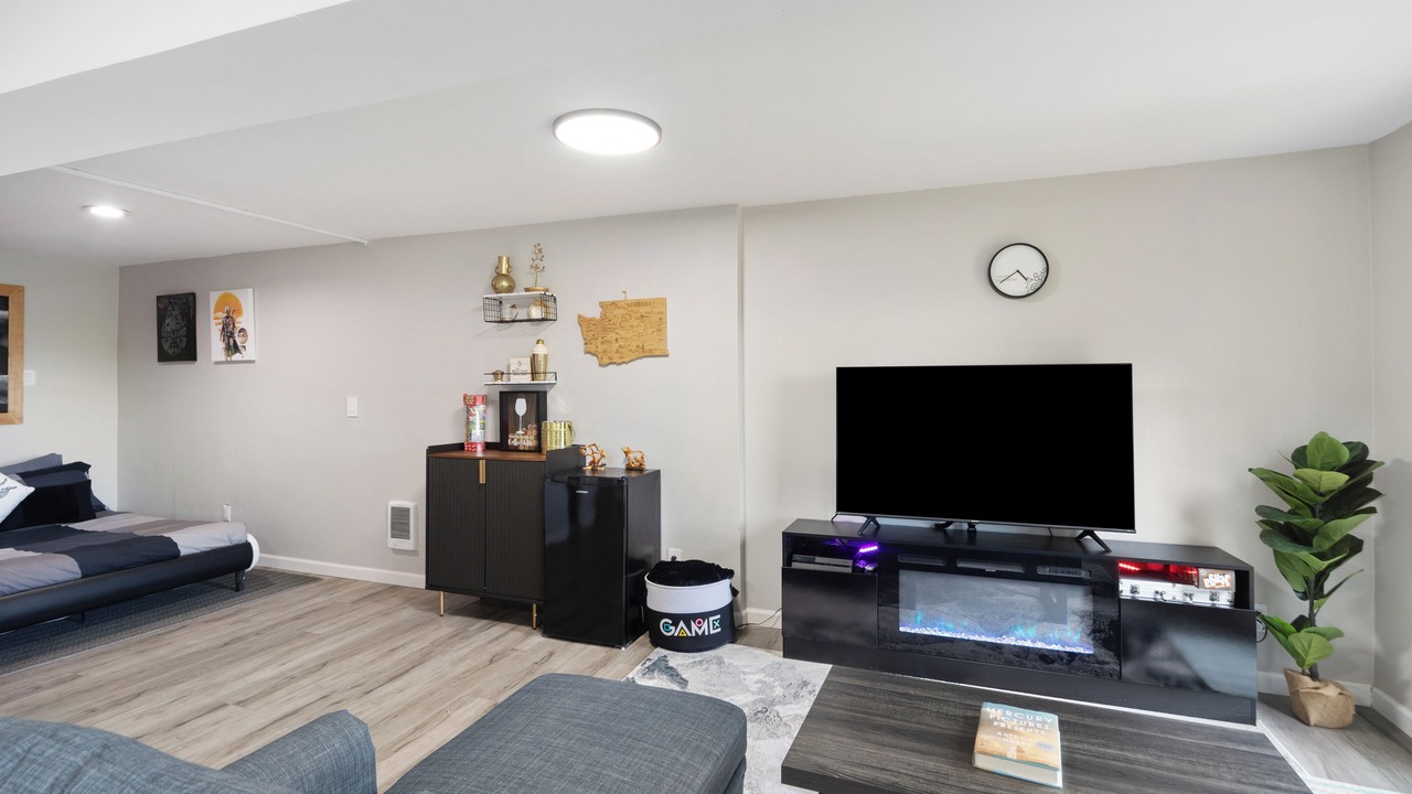 Photo of Livingroom in Kingston