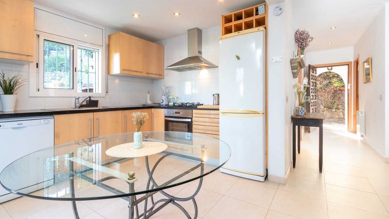 Photo of Kitchen in Lloret Blau