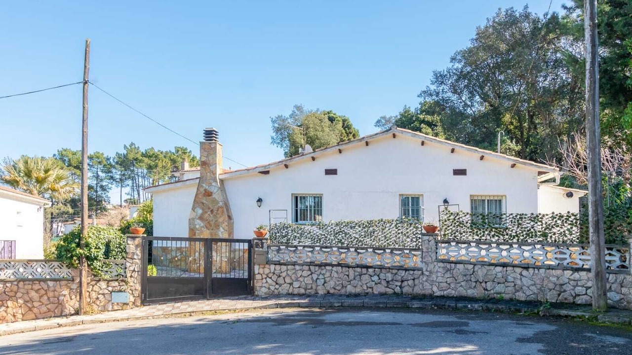 Photo of Outdoor in Lloret Blau