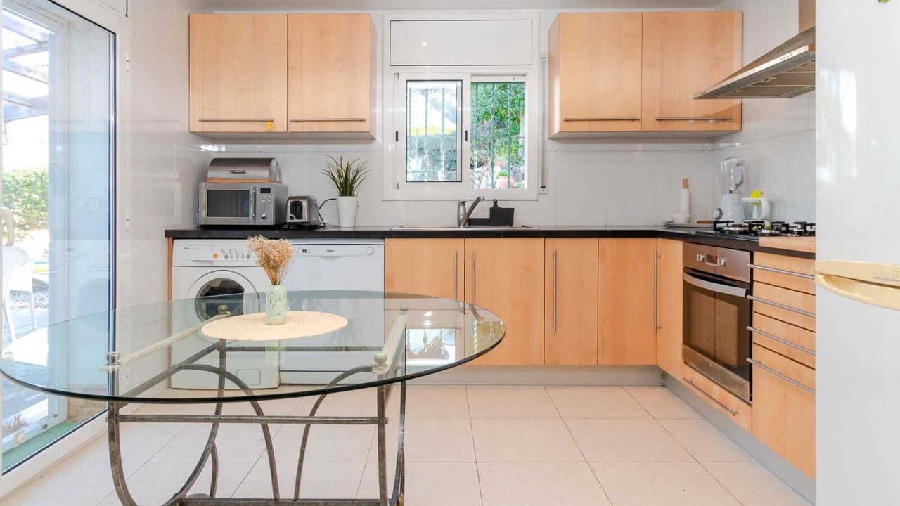 Photo of Kitchen in Lloret Blau