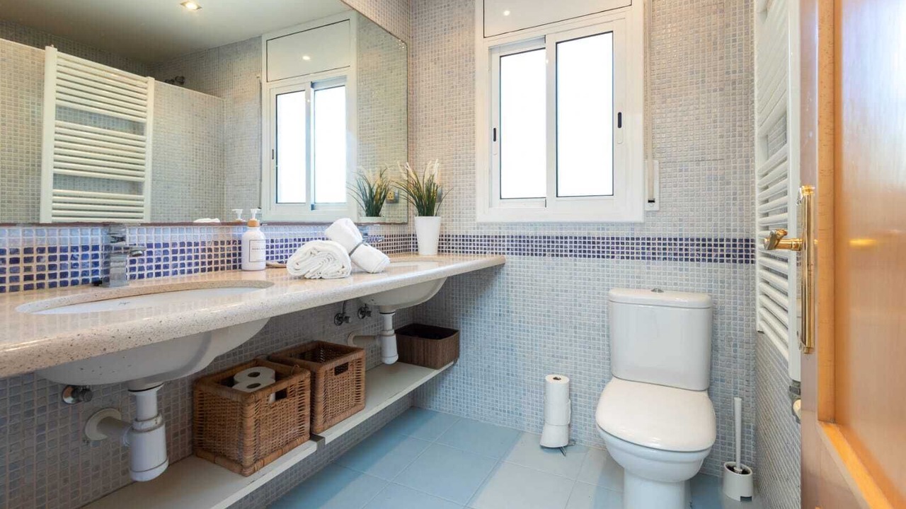 Photo of Bathroom in Lloret Blau