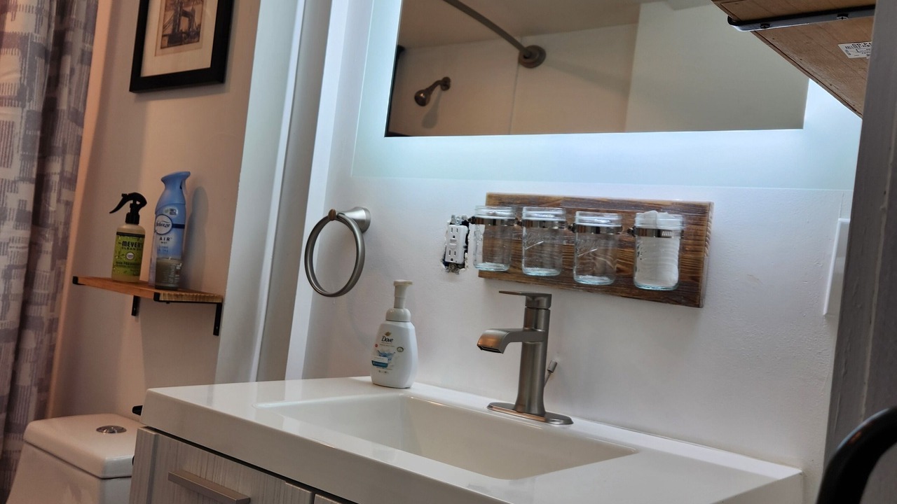Photo of Bathroom in Hillsboro
