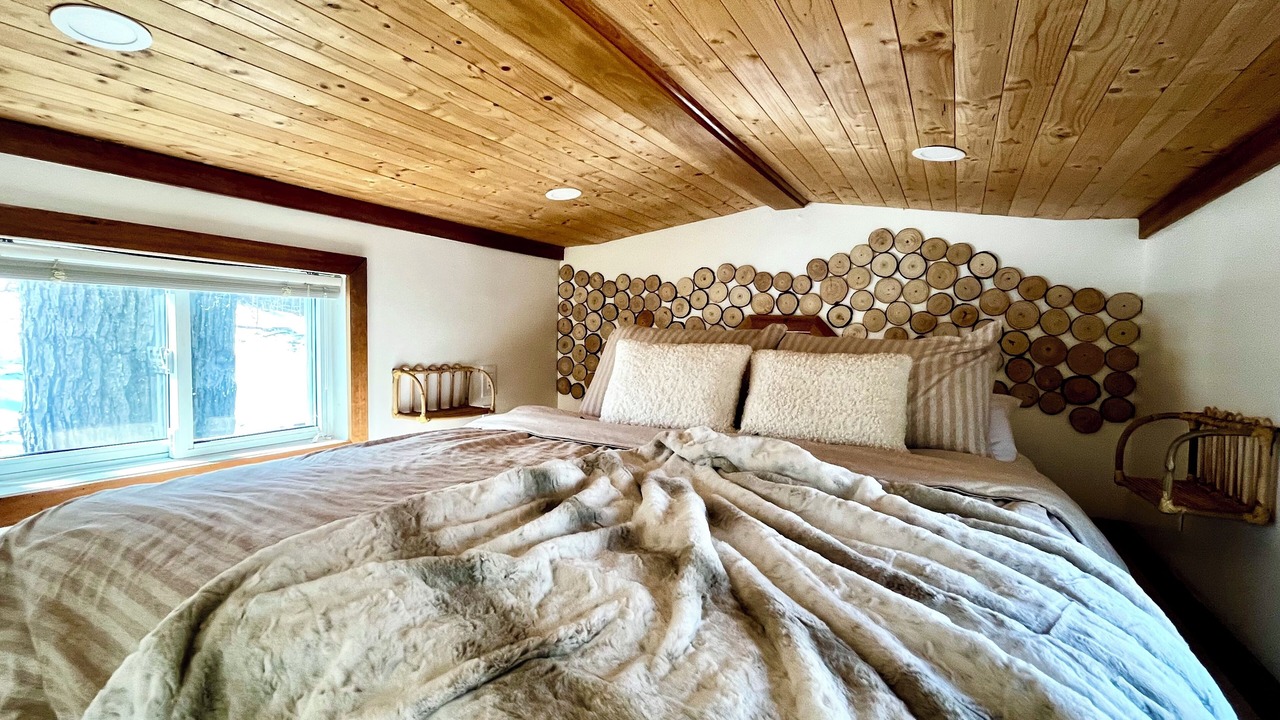 Photo of Bedroom in Valley Hi