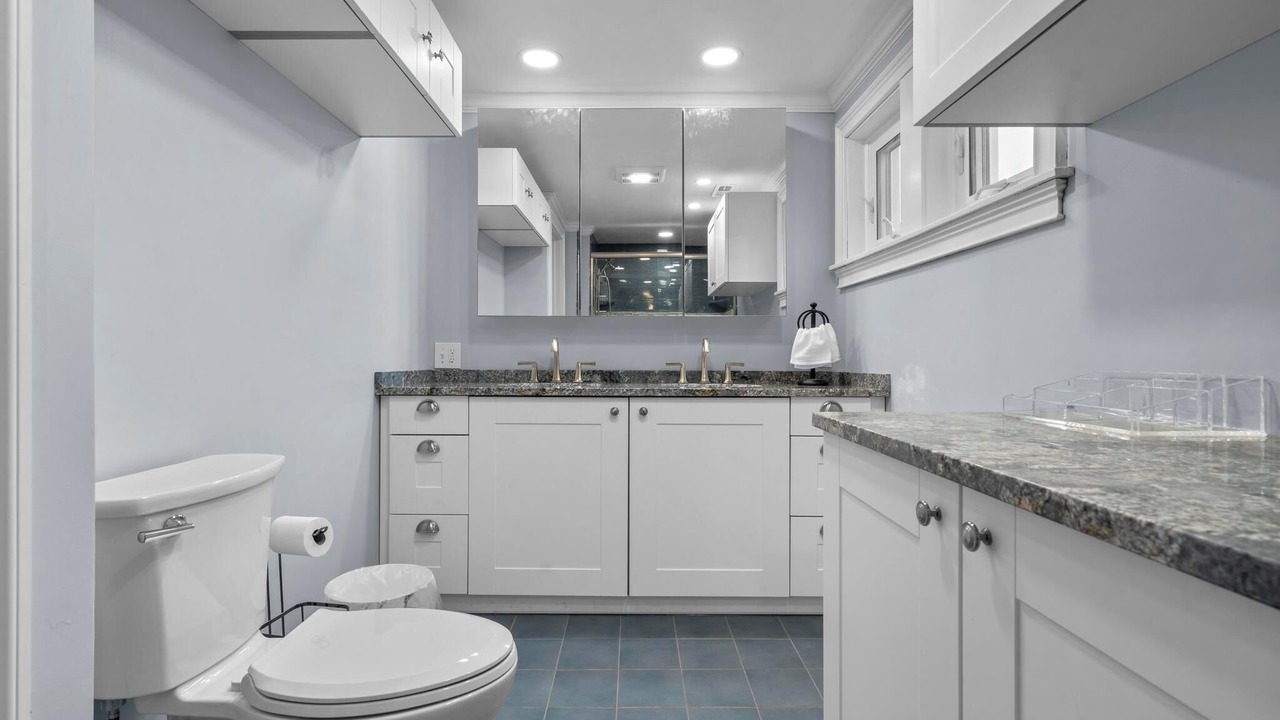 Photo of Bathroom in Westbrook Center