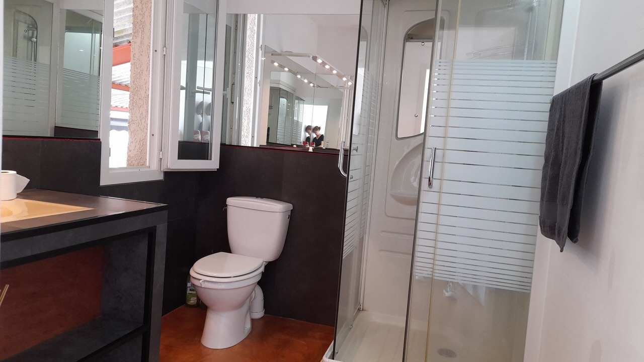 Photo of Bathroom in Azille
