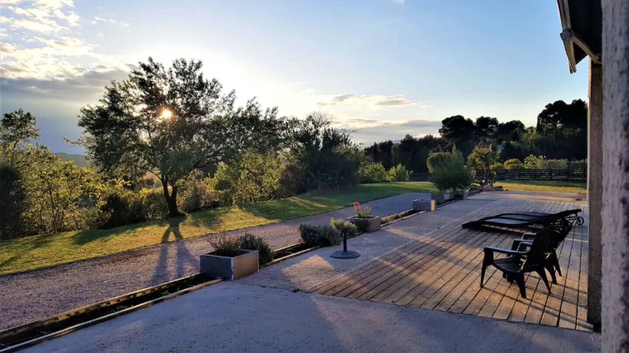 Photo of Patio Balcony in Azille