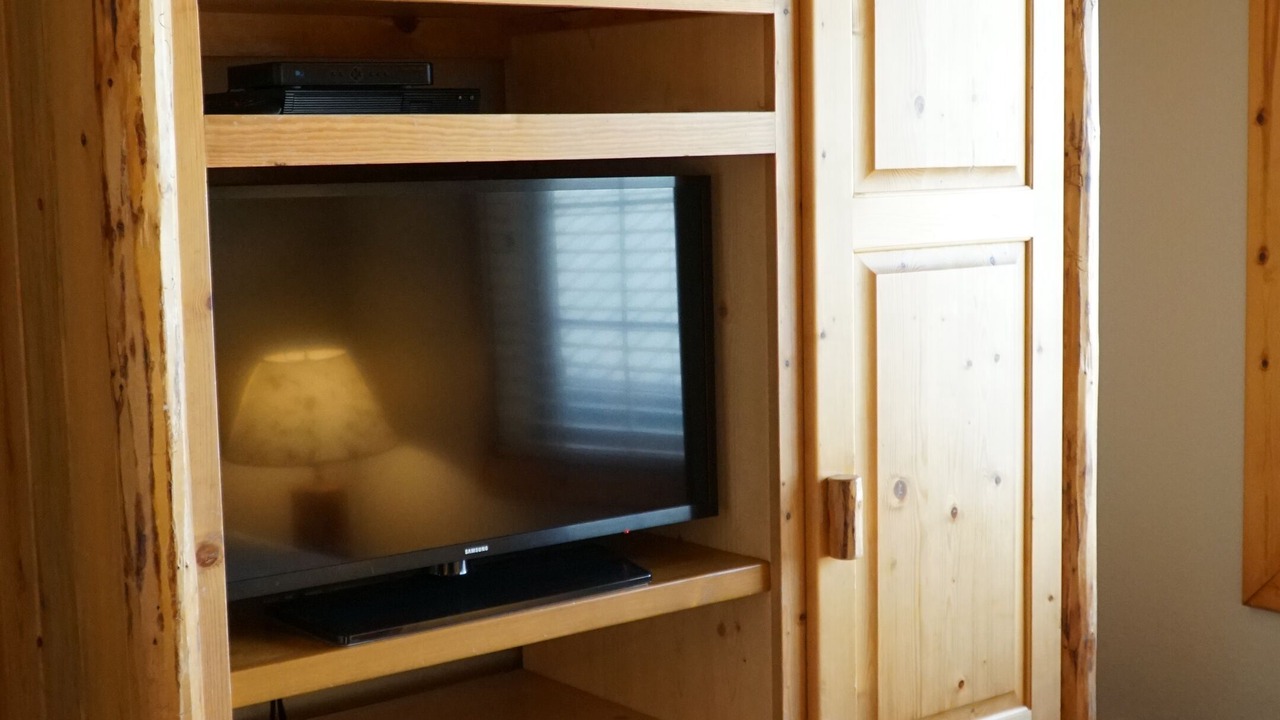 Photo of Bedroom in Tahoya Shores