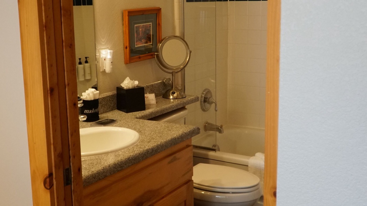 Photo of Bathroom in Tahoya Shores