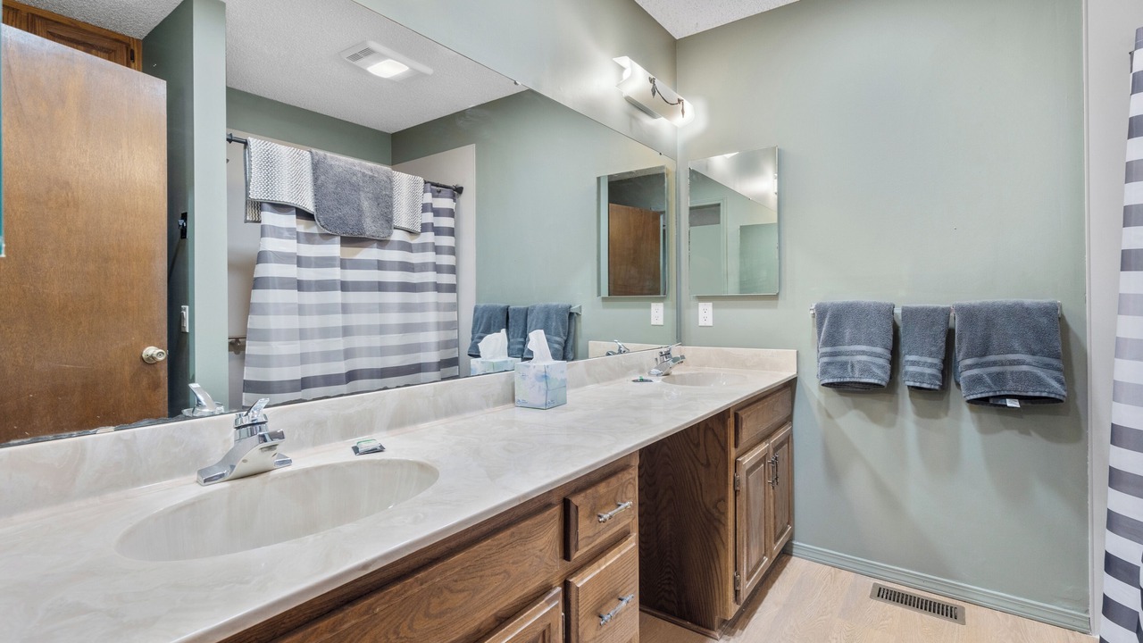 Photo of Bathroom in Hot Springs Village