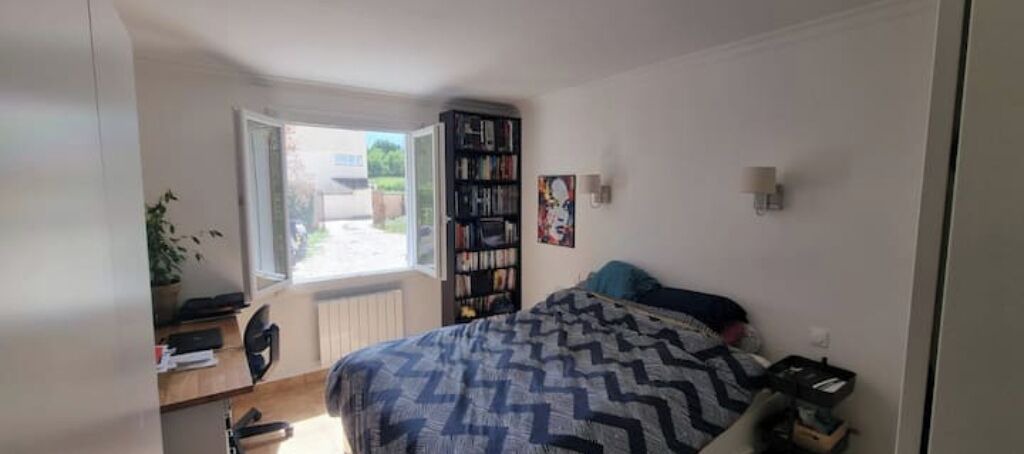 Photo of Bedroom in Malaucene