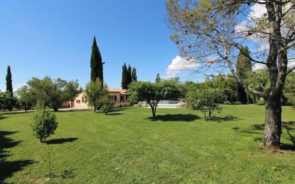 Photo of Outdoor in Malaucene