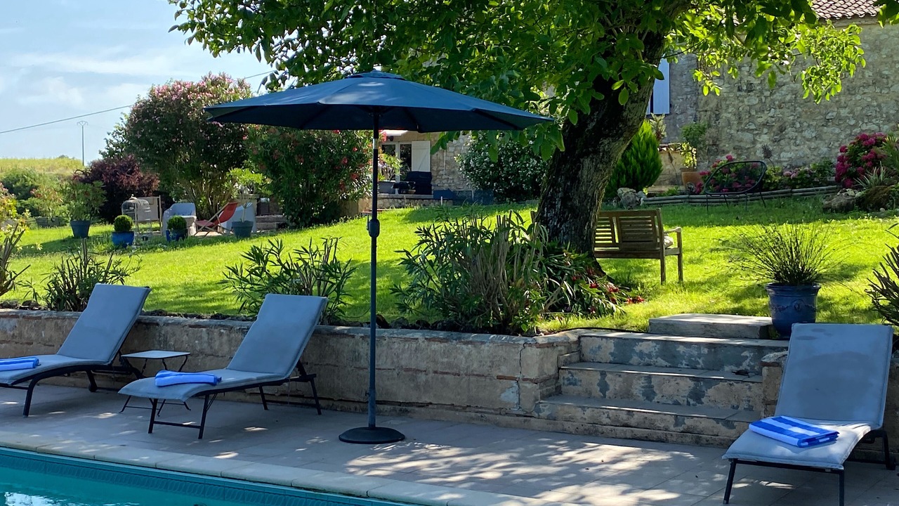 Photo of Outdoor in Saint-Seve