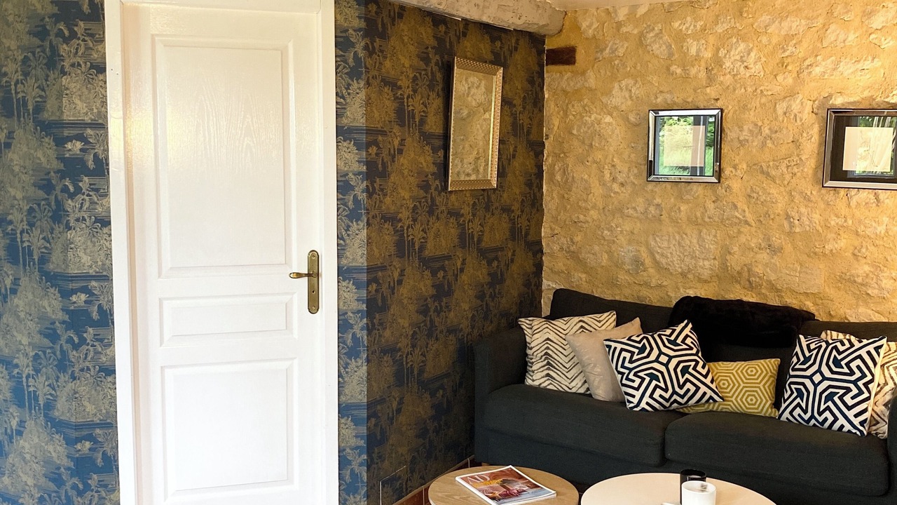 Photo of Livingroom in Saint-Seve