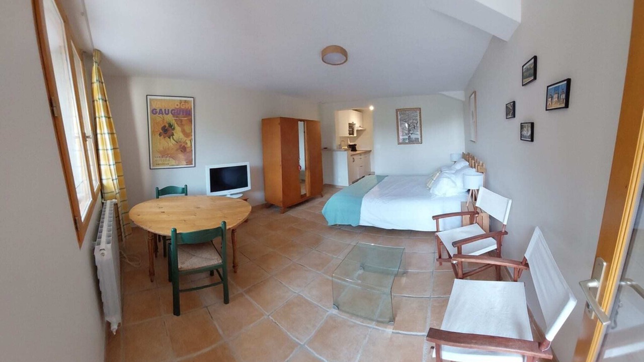 Photo of Bedroom in Monties