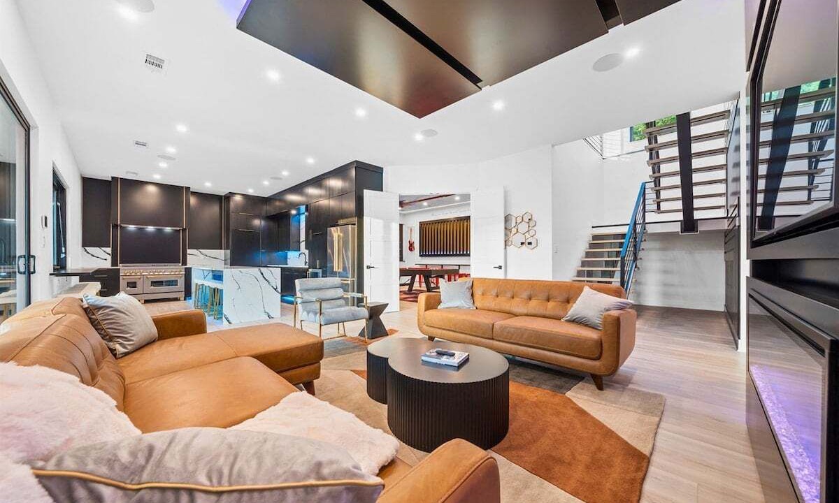 Photo of Bedroom in Mid America