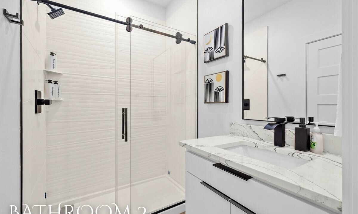 Photo of Bathroom in Mid America