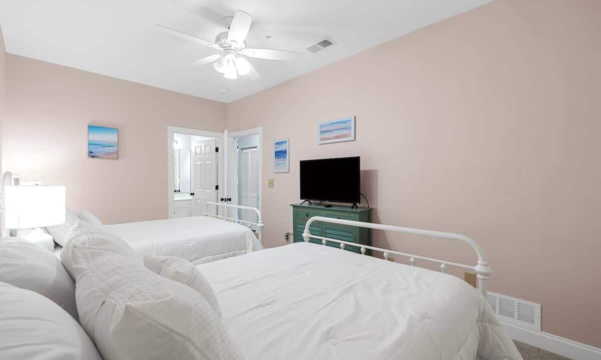 Photo of Bedroom in Carolina Forest