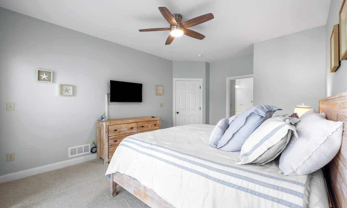Photo of Bedroom in Carolina Forest